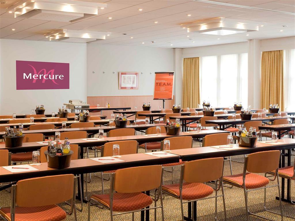 Mercure Hotel Saarbruecken Sued Екстериор снимка