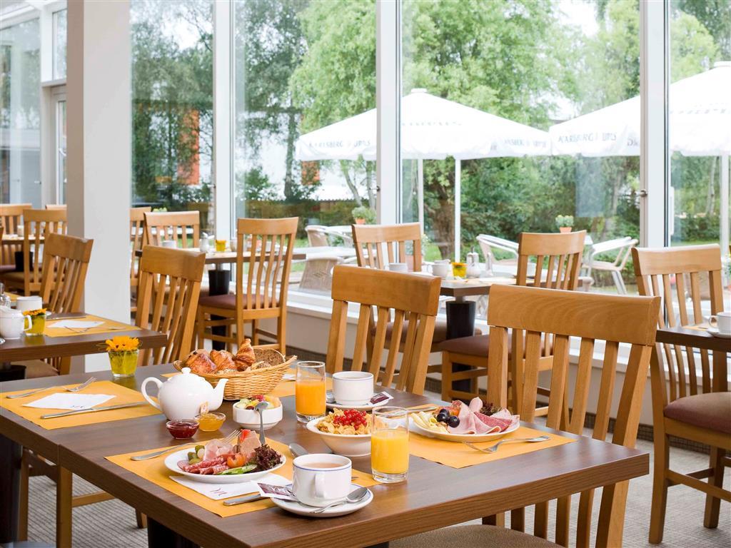 Mercure Hotel Saarbruecken Sued Екстериор снимка
